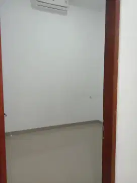 disewakan cepat rumah fullnfurnish