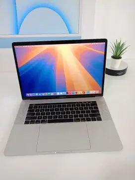 MACBOOK PRO TOUCHBAR 15 INCH 2018 i7 16/512