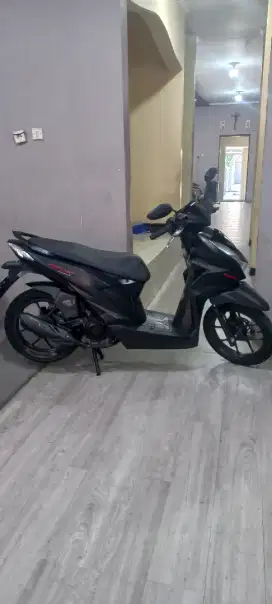 Honda Beat Dlx iss