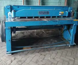 Potong plat 3x1200mm