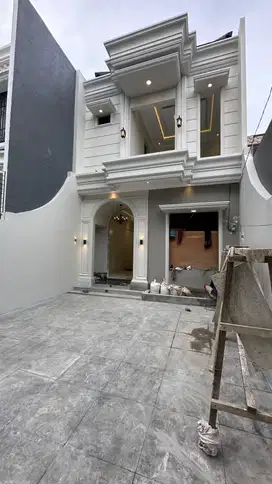 RUMAH MODERN CLASSIC JAGAKARSA JAKARTA SELATAN