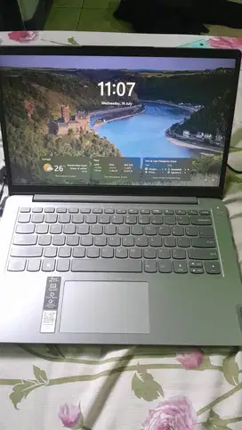 Laptop Lenovo IdeaPad Slim 3 Siap Pakai