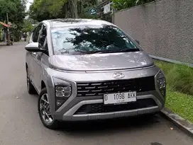 hyundai stargaze prime at matic 2022 silver mulus bandung