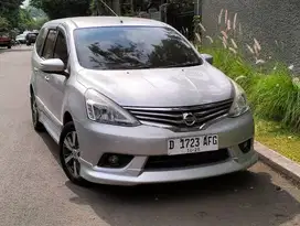 nissan grand livina XV at matic 2017 silver mulus bandung