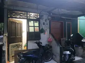 Dijual 2 Rumah Kontrakan 3 Petak di Srengseng, Jakarta Barat