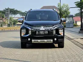 MITSUBISHI XPANDER 1.5 CROSS AT 2021, HITAM