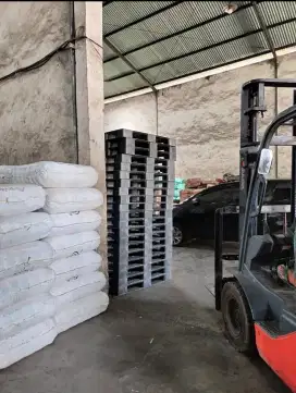 Pallet Plastik second bagus