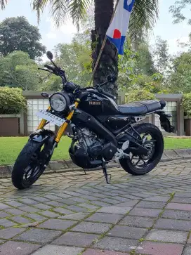 Yamaha XSR 155 VVA 2024 Odo 4rb Hitam Metalik Koko Motor