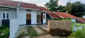 DIKONTRAKAN rumah 2 kamar, nyaman. Garut