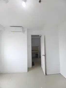 JUAL apartemen gading nias SHM EMERALD Kosongan hook