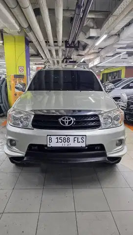 Fortuner G 2009 diesel matic spec cumi2 turbo