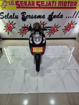 Scoopy new prestige Hitam doff