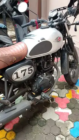 Motor Kawasaki W 175 SE