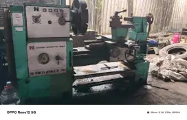 Mesin Bubut N 900 swing 900