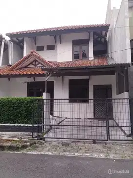 Rumah 2lt 8x15 120m type 3KT Metland Menteng Cakung