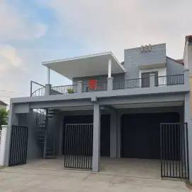 Disewakan / Dikontrakkan Ruko 2 Lantai Furnished, dalam perumahan