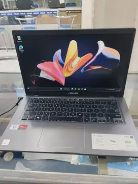ASUS VIVOBOOK M415DA  - AMD Athlon Silver 3050U - RAM 4 GB -SSD 256 GB
