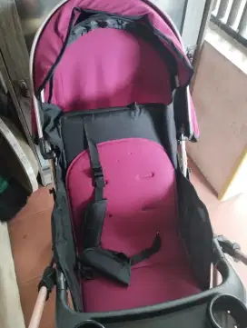 Stroller 2 arah, hadap depan dan hadap belakang