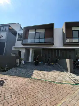 Dijual Rumah Dian Istana Baru Gress Surabaya Barat