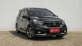 MOBILIO RS 1.5 AT 2017 - Pajak Panjang