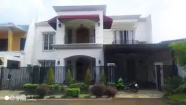 DIJUAL RUMAH KLASIK MODERN  LOKASI BENCONGAN KELAPA DUA TANGERANG