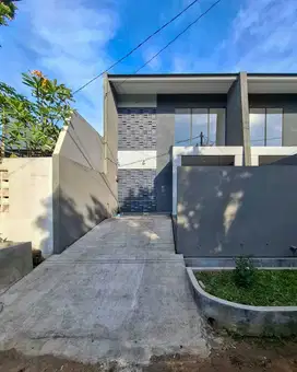 KEBAYORAN BARU,  BRAND NEW SIAP HUNI