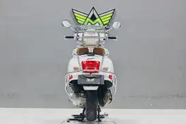 Vespa GTS 3v ei super like new vespa primavera sprint GT200 MP3