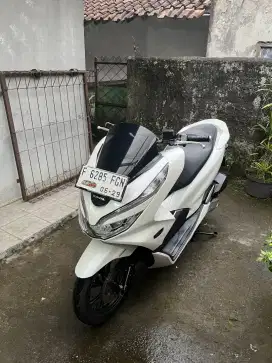 Motor honda pcx tahun 2018