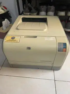 Printer Laser Warna HP LaserJet CP1215