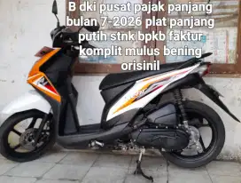 Honda beat F1 2014 cw asli oranye putih B dki pusat pjk panjang 1 thn