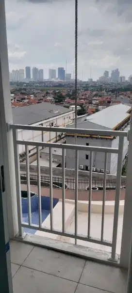 Dijual Apartemen Westone Baru