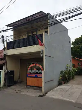 jual murah rumah 2 lnt di jadikan kios di Bintara