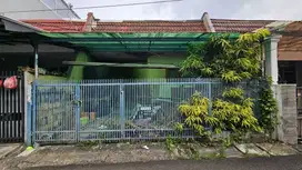 Dijual Rumah Tua Hitung Tanah Komplek Duri Kepa Jakarta Barat
