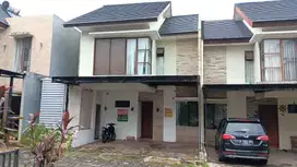 Rumah Mungil dan Cantik di Cluster Pluto Villa Cinere Mas