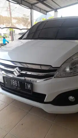 Jual mobil Ertga plat L putih manual 2017