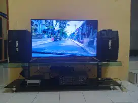 televisi dan perlengkapan karoke