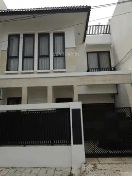 Rumah Luas 120 Siap Huni Di Cempaka Putih Jakpus Nv16744
