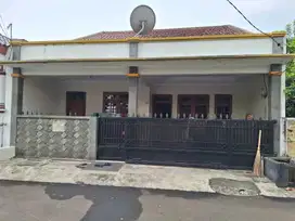 Rumah siap huni di harkit karawaci