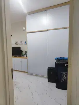 Dijual rumah Taman surya 5 kalideres