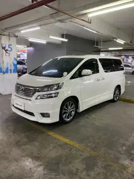 Harga Cash - Toyota Vellfire Z AT 2011 CBU Murah DP Ringan Istimewa