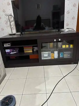 Lemari tv serbaguna