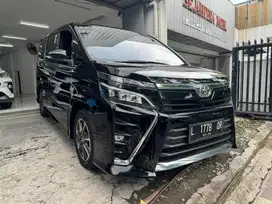 TOYOTA VOXY 2.0 MATIC 2021 - SUNROOF DP MINIM