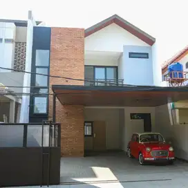 Dijual Cepat: Rumah Industrial Modern 2 Lantai di Bintaro-Alam Sutera