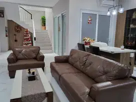 Dijual Rumah Seni Furnish Taman palem lestari