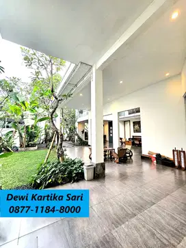 Rumah Mewah Fasilitas Swimming Pool di Cikini Bintaro Jaya LR-16343