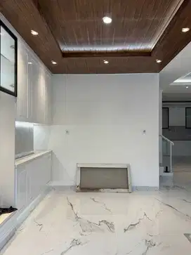 dijual rumah golf lake residence Victoria Hills