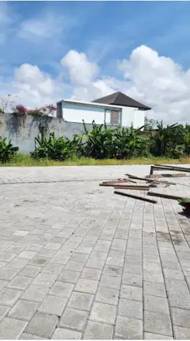 Tanah di pantai padang galak sanur Denpasar