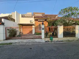 Rumah Bagus Siap Pakai Nuansa Jawa di Manahan Banjarsari Solo