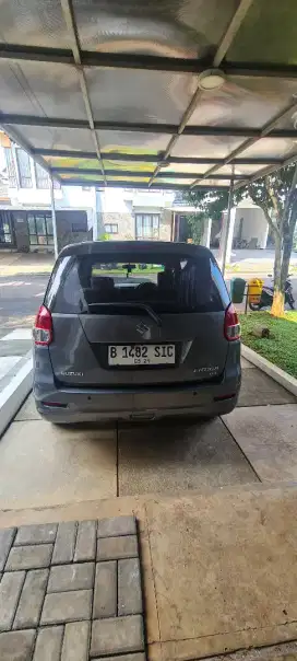 Suzuki Ertiga GL A/T 2014 ,Abu abu
