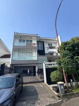 dijual rumah puri gardena